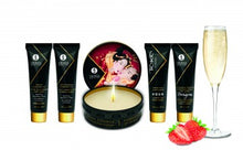 Load image into Gallery viewer, Geisha&#39;s Secrets Gift Set - Sparkling Strawberry Wine
